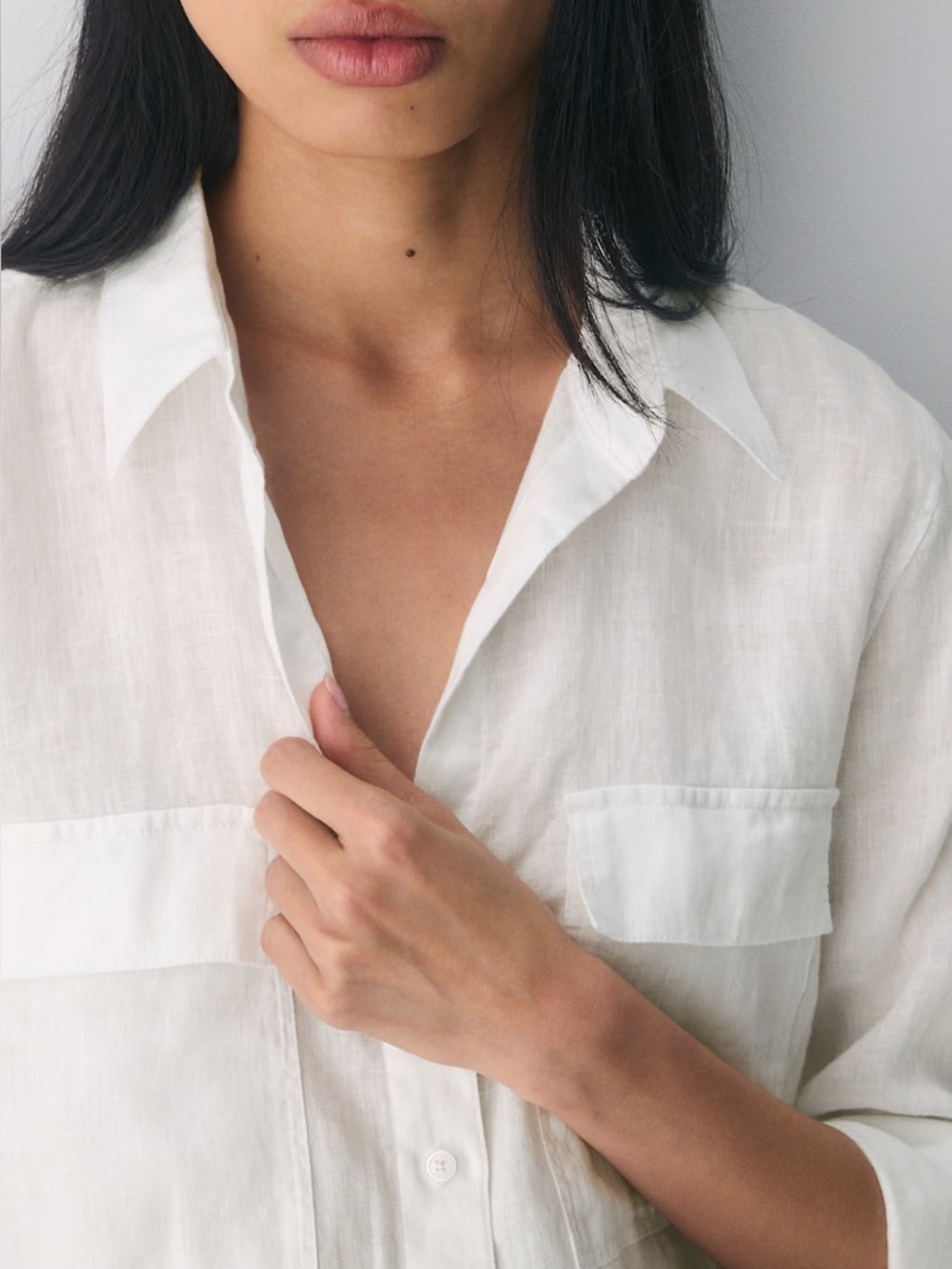 ARITZIA BABATON 100% Linen Utility Button Down White Shirt - Picture 5 of 10